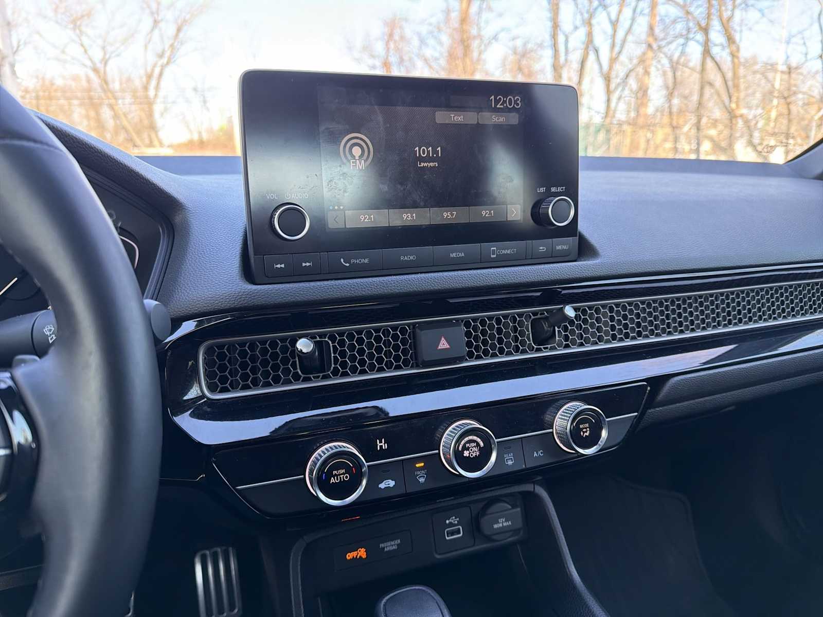 Thumbnail: 2023 Honda Civic - 26