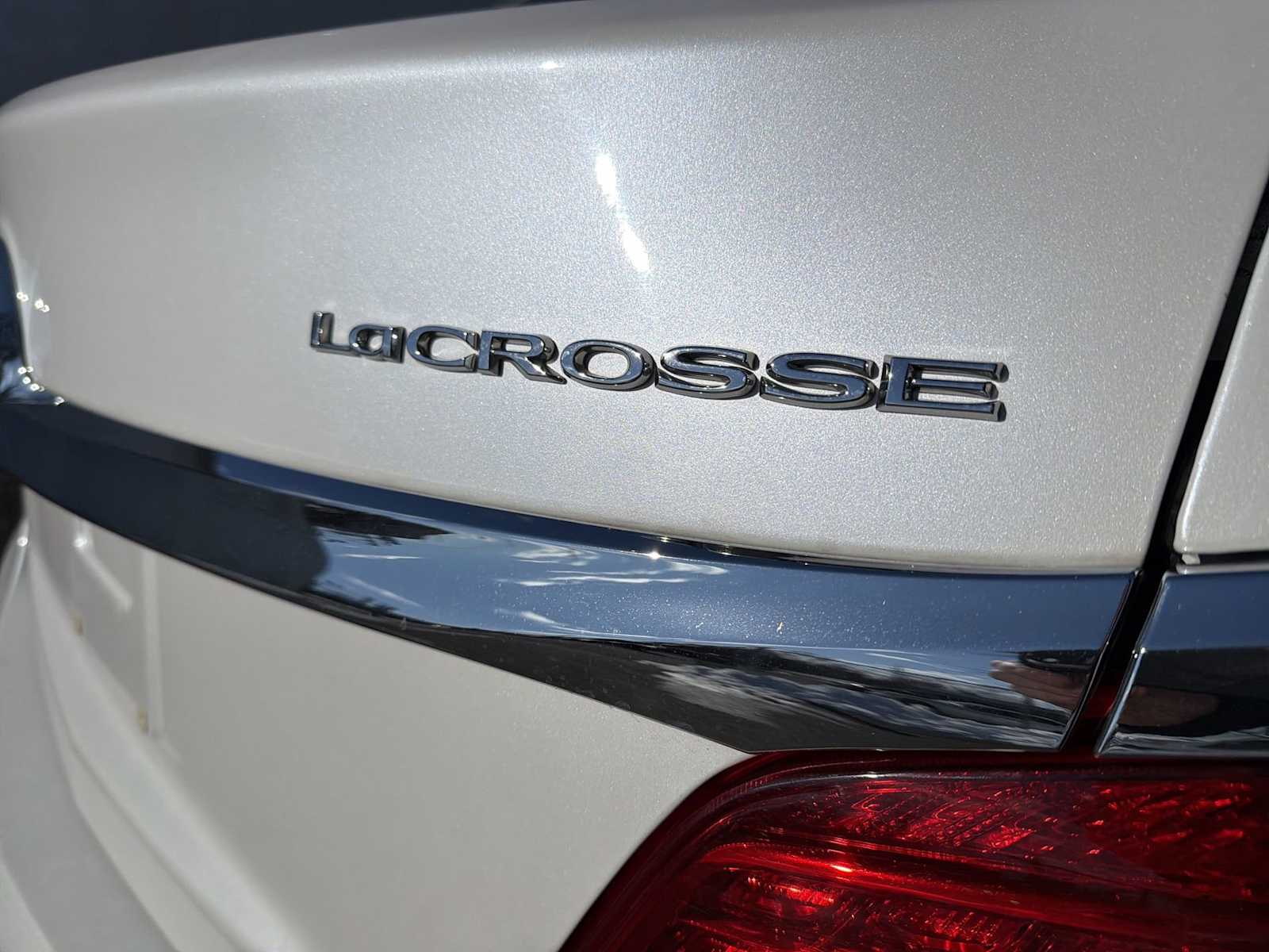 Thumbnail: 2015 Buick LaCrosse - 18