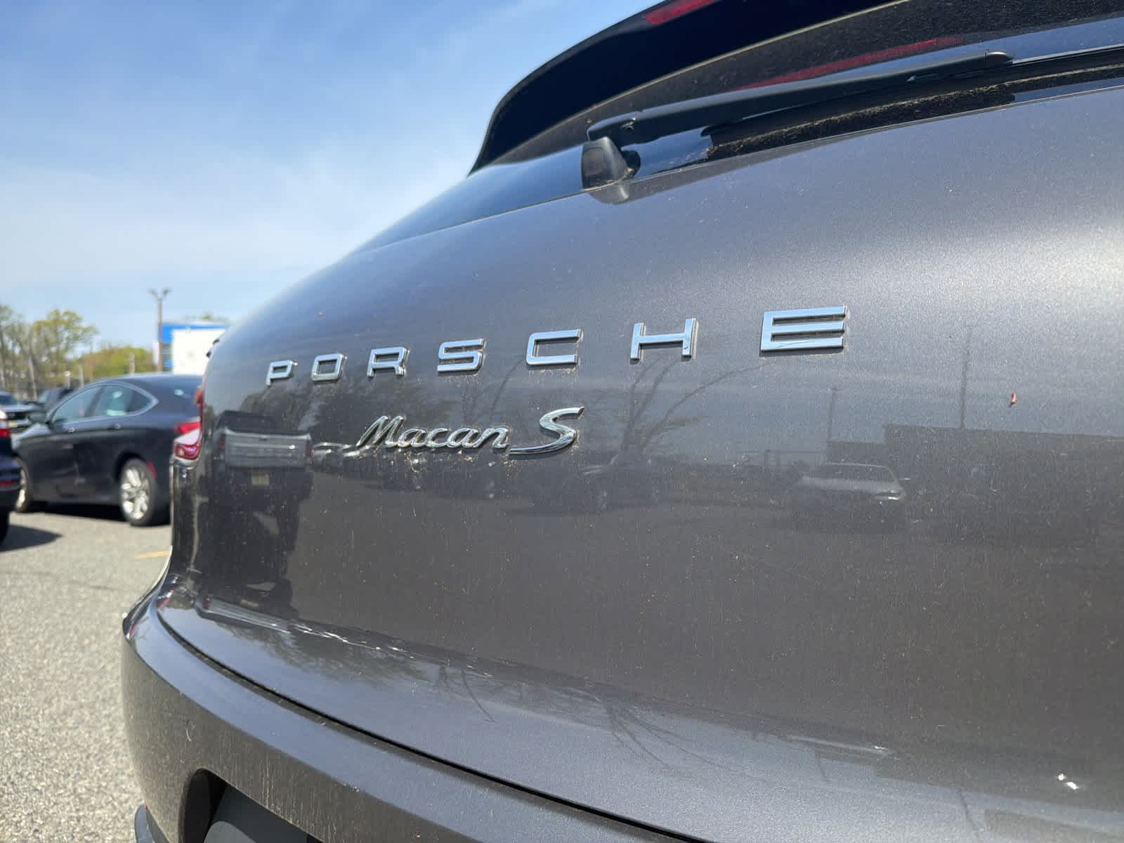 Thumbnail: 2016 Porsche Macan - 23