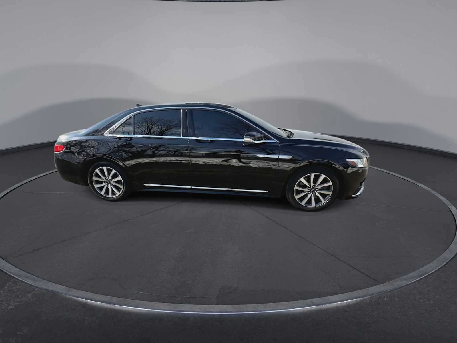 Thumbnail: 2020 Lincoln Continental - 9