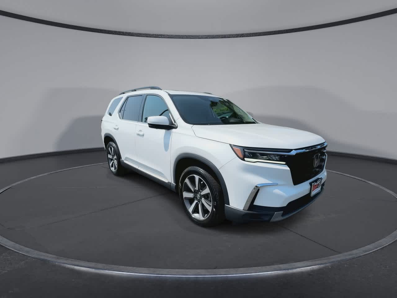 Thumbnail: 2023 Honda Pilot - 2