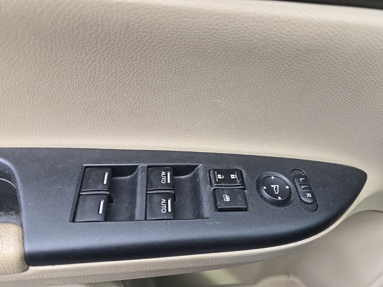 Thumbnail: 2014 Honda Accord - 19