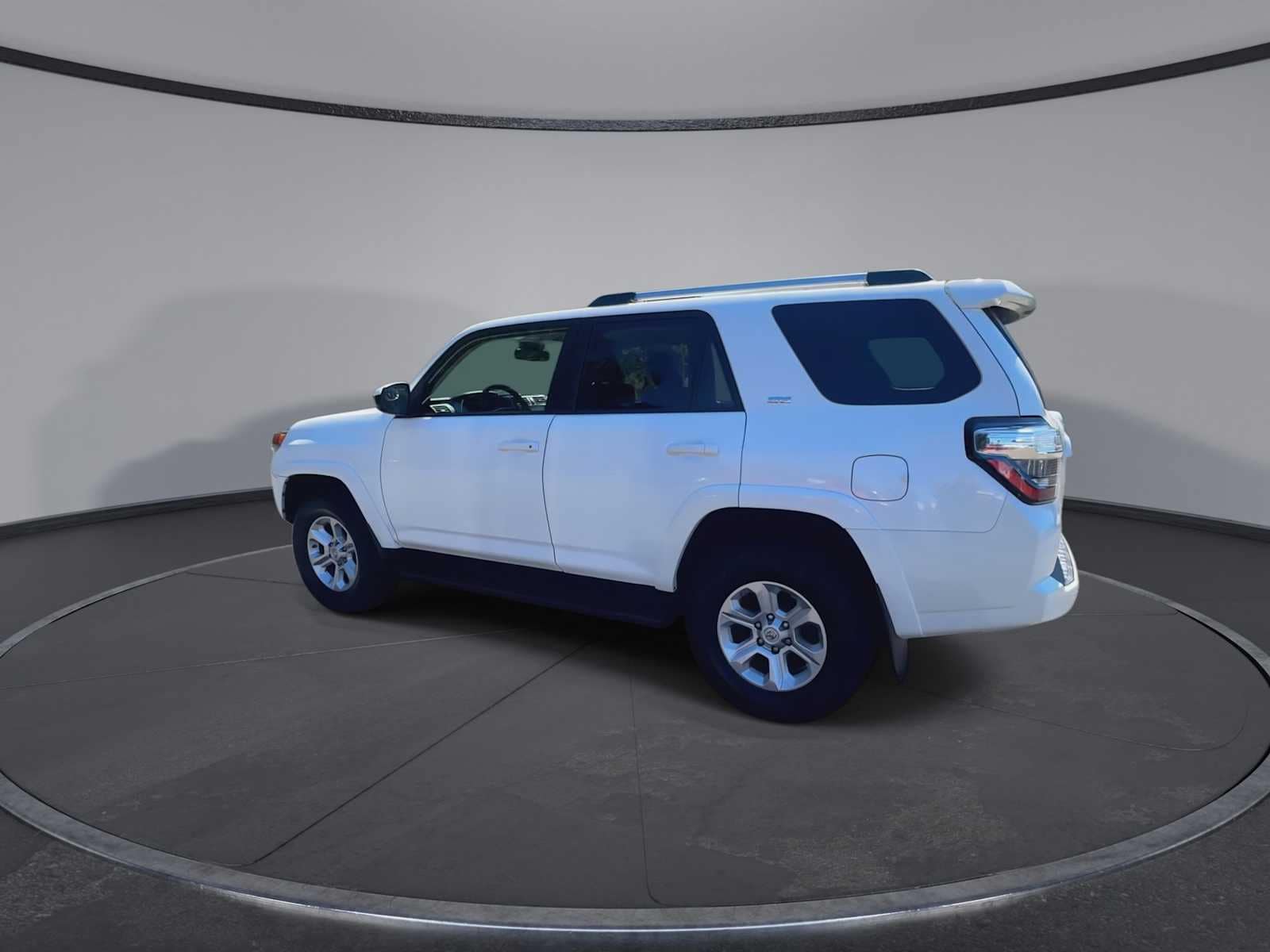 Thumbnail: 2021 Toyota 4Runner - 6