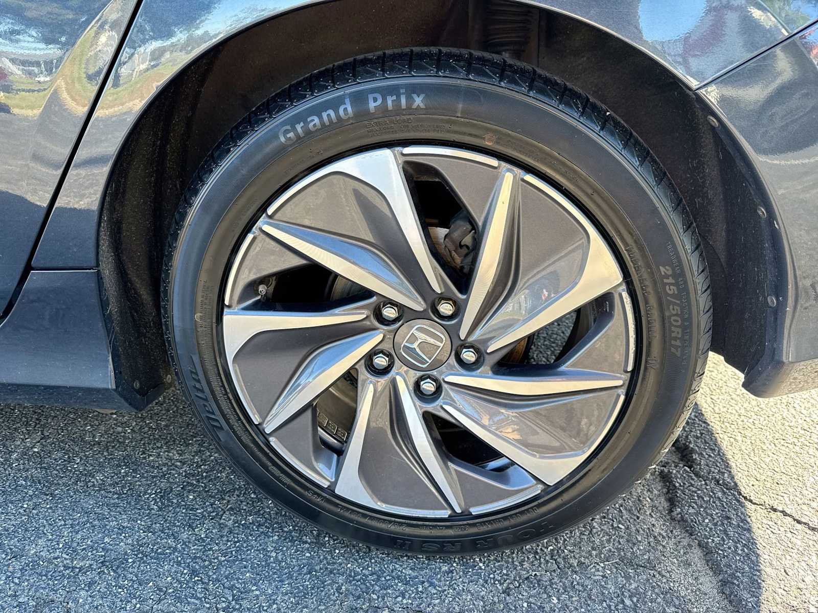 Thumbnail: 2021 Honda Insight - 19