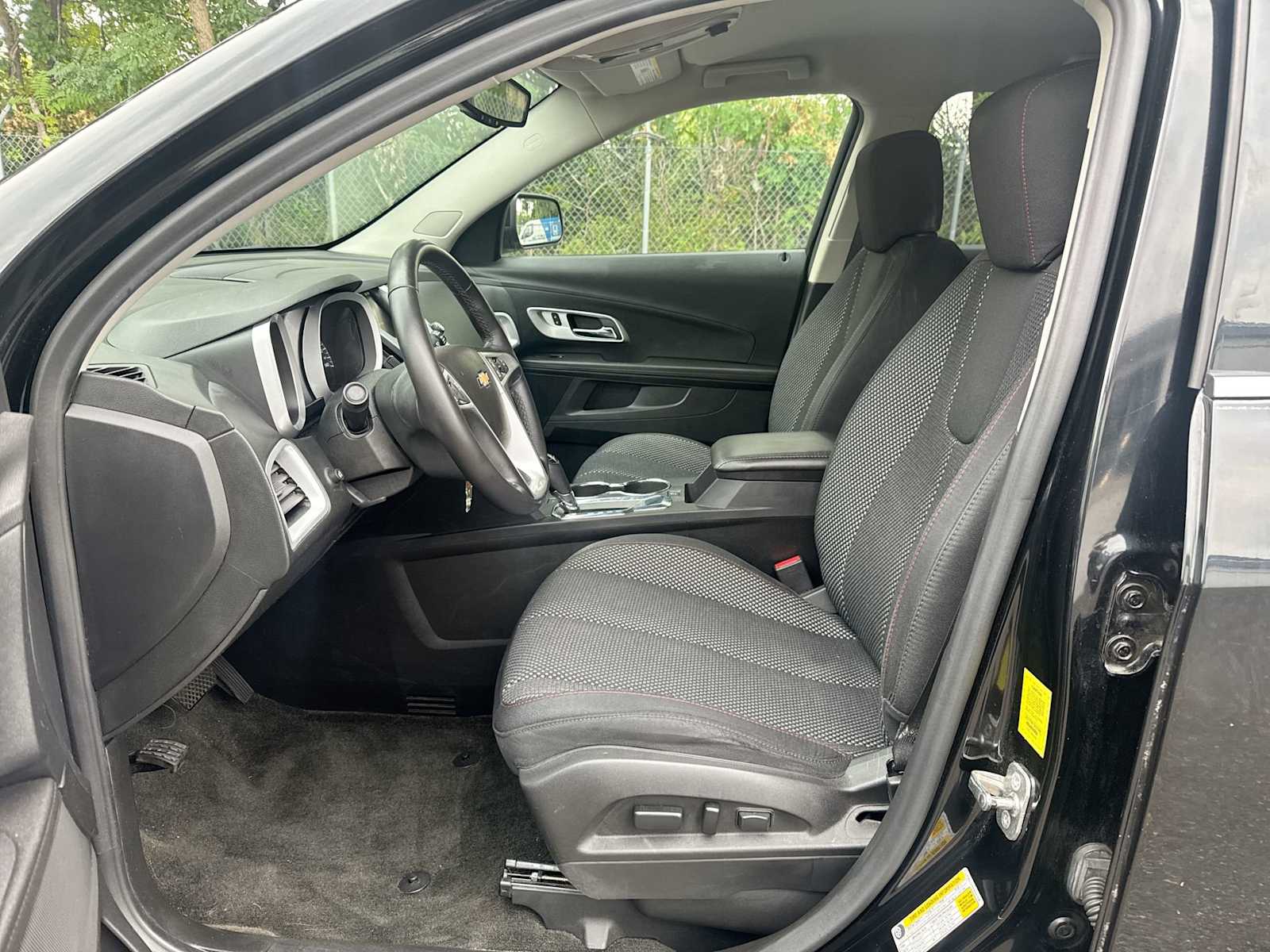 Thumbnail: 2017 Chevrolet Equinox - 11