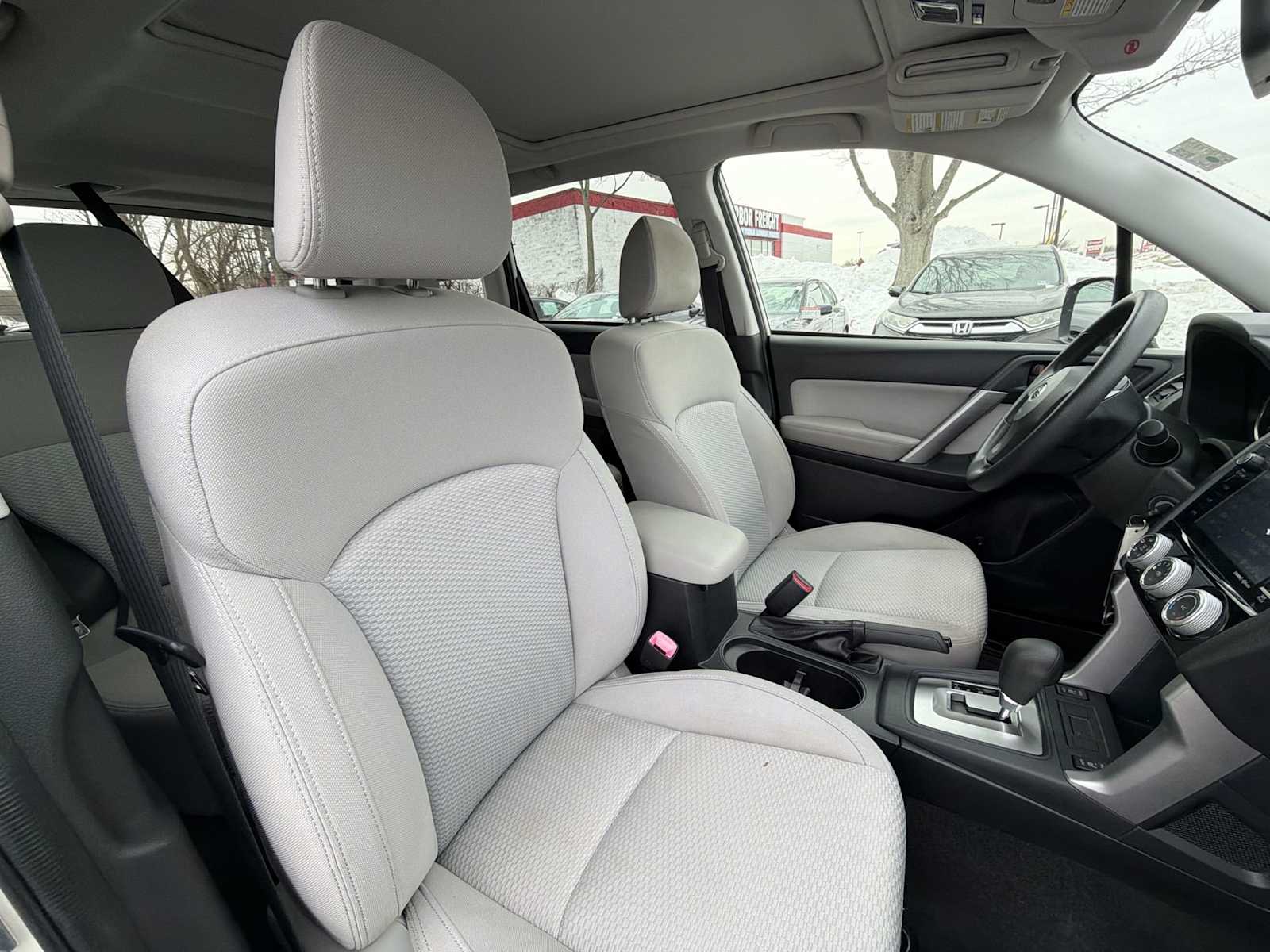 Thumbnail: 2016 Subaru Forester - 17