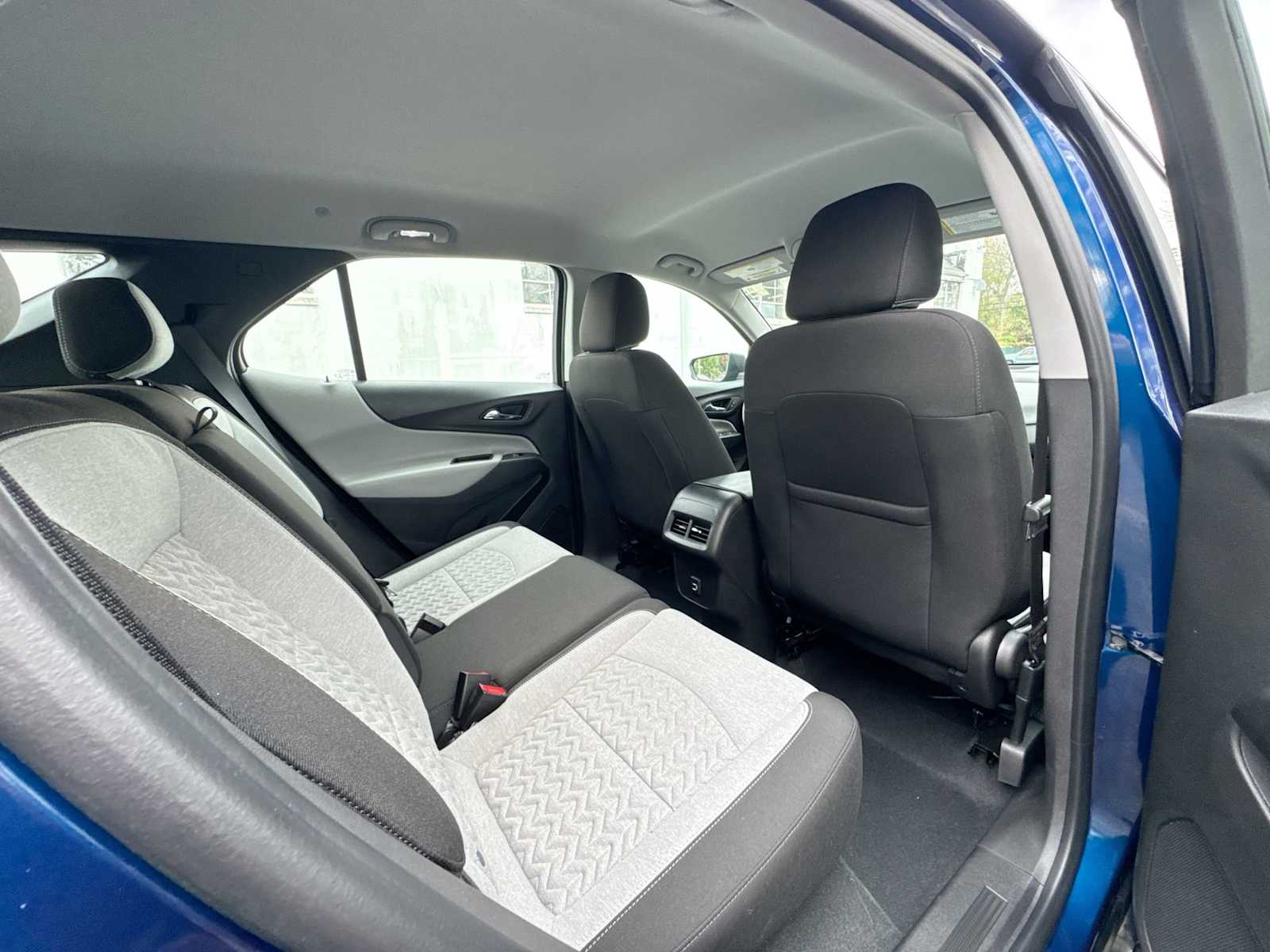 Thumbnail: 2023 Chevrolet Equinox - 14