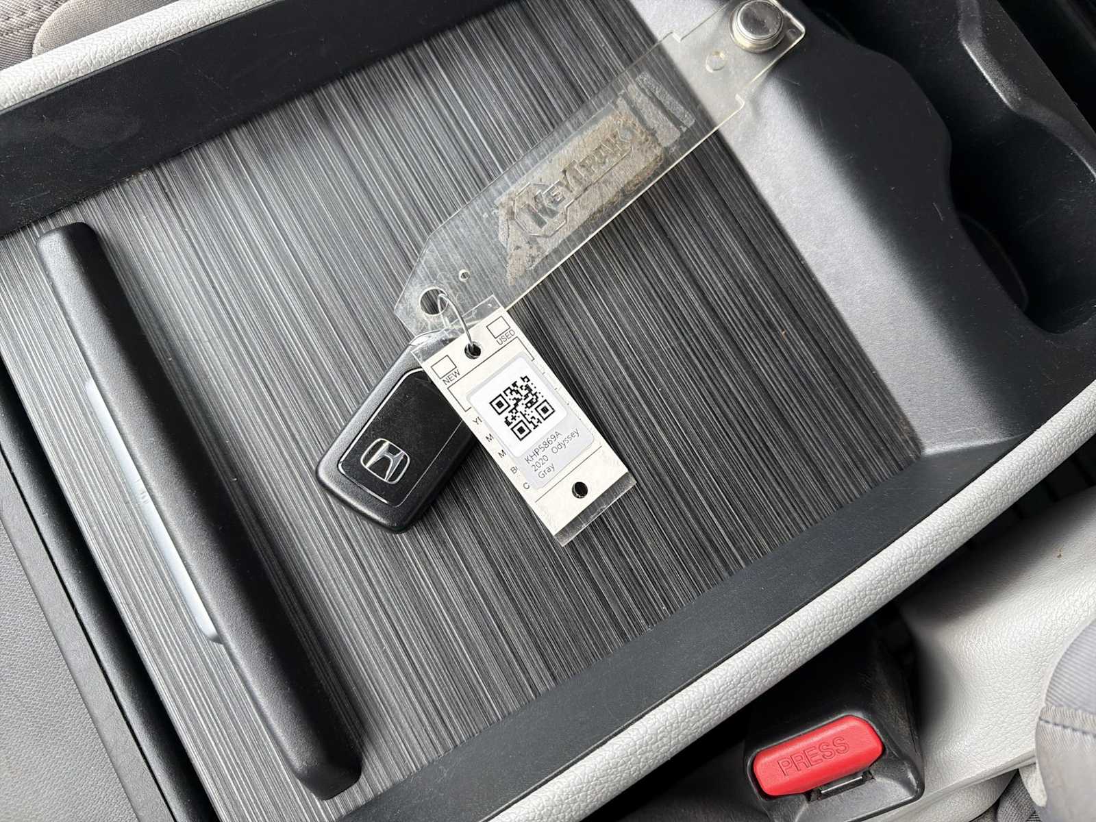 Thumbnail: 2020 Honda Odyssey - 32