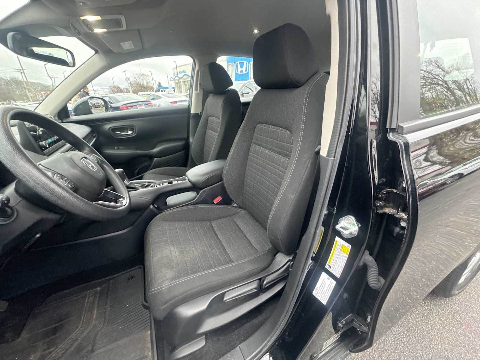 Thumbnail: 2023 Honda HR-V - 21