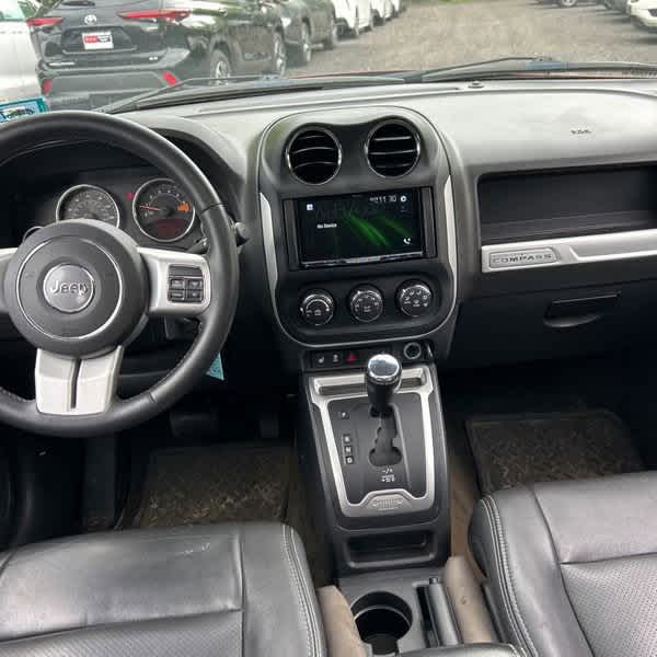 Thumbnail: 2016 Jeep Compass - 17