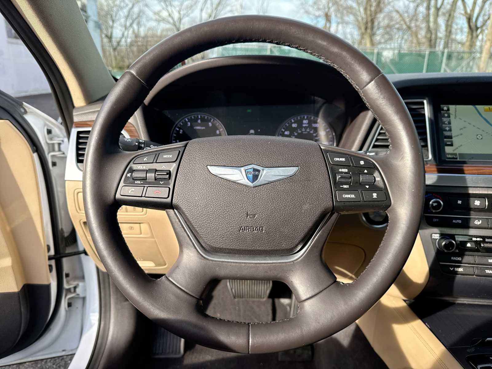 Thumbnail: 2015 Hyundai Genesis - 24