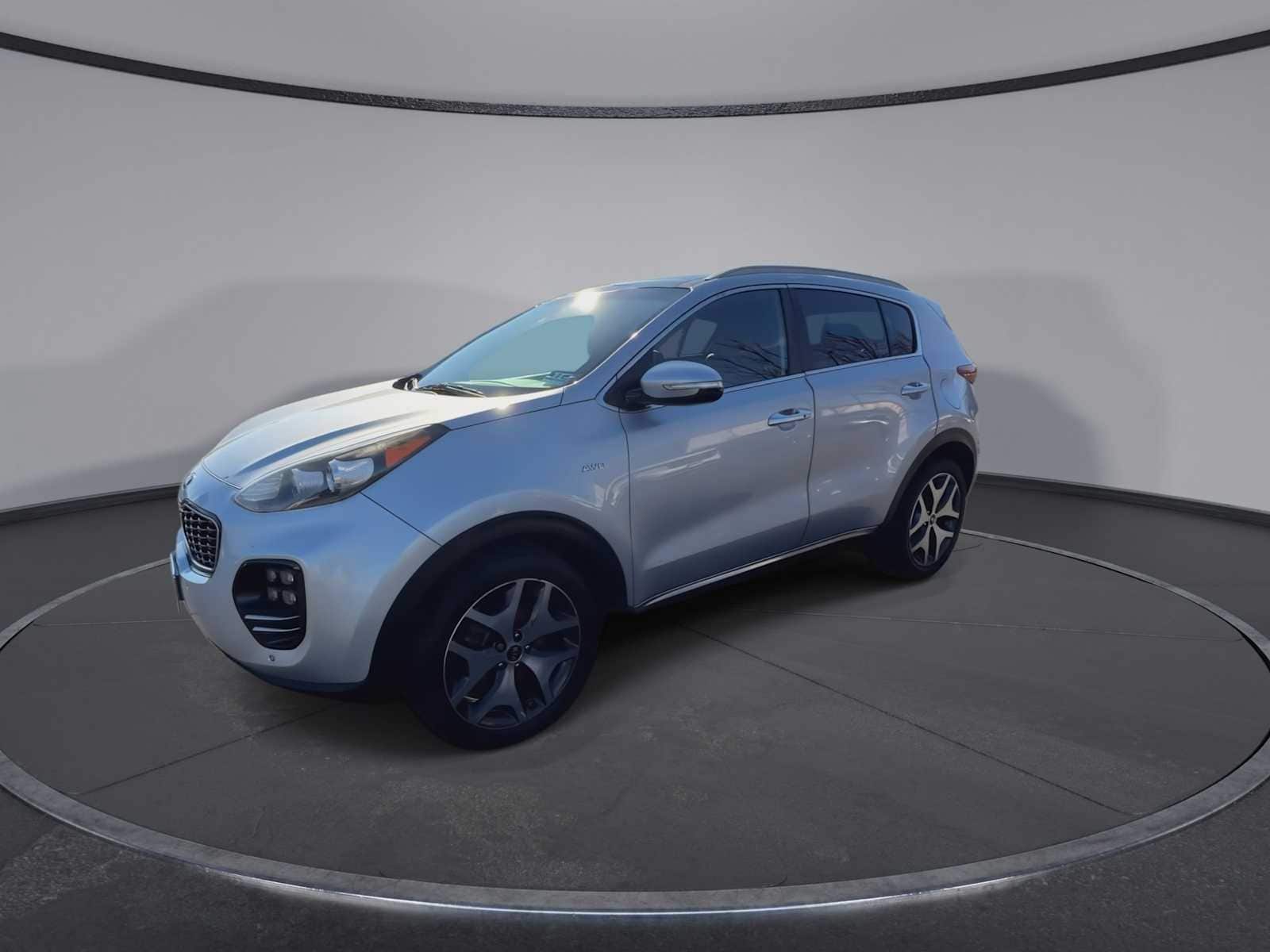 Thumbnail: 2017 Kia Sportage - 4