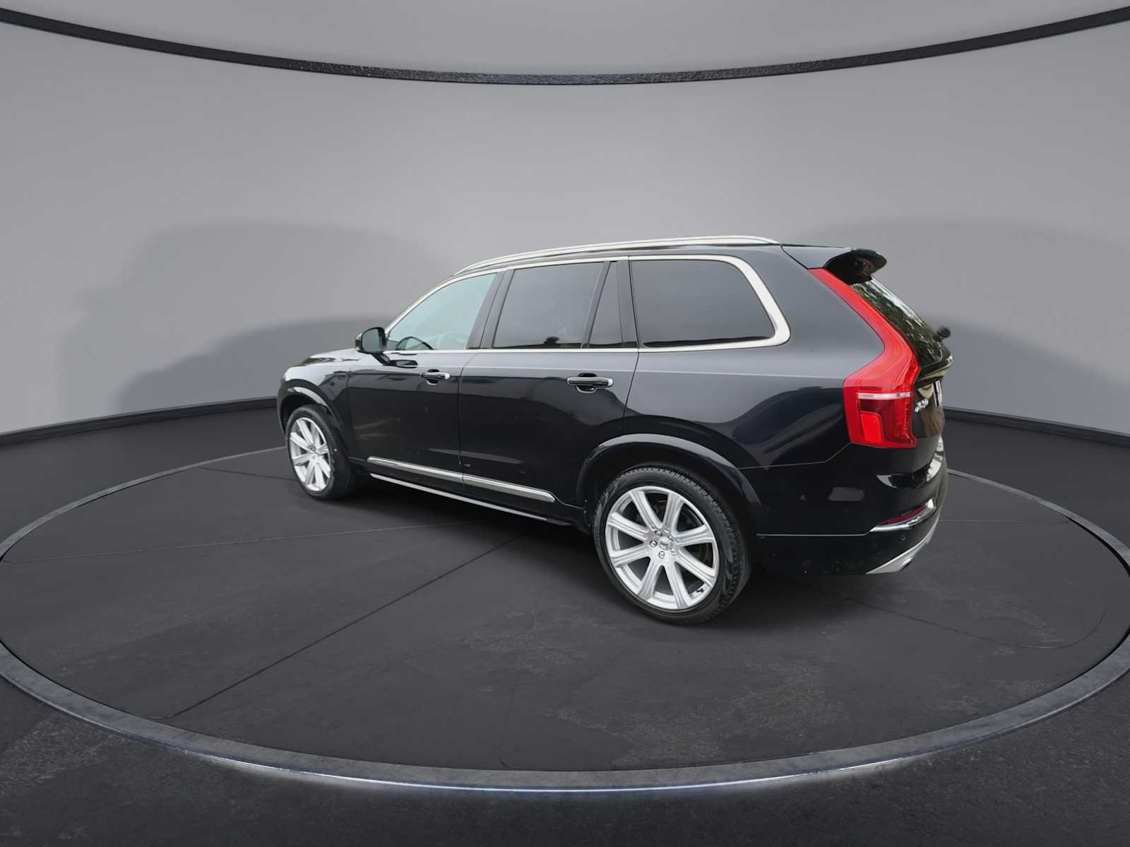 Thumbnail: 2017 Volvo XC90 - 6