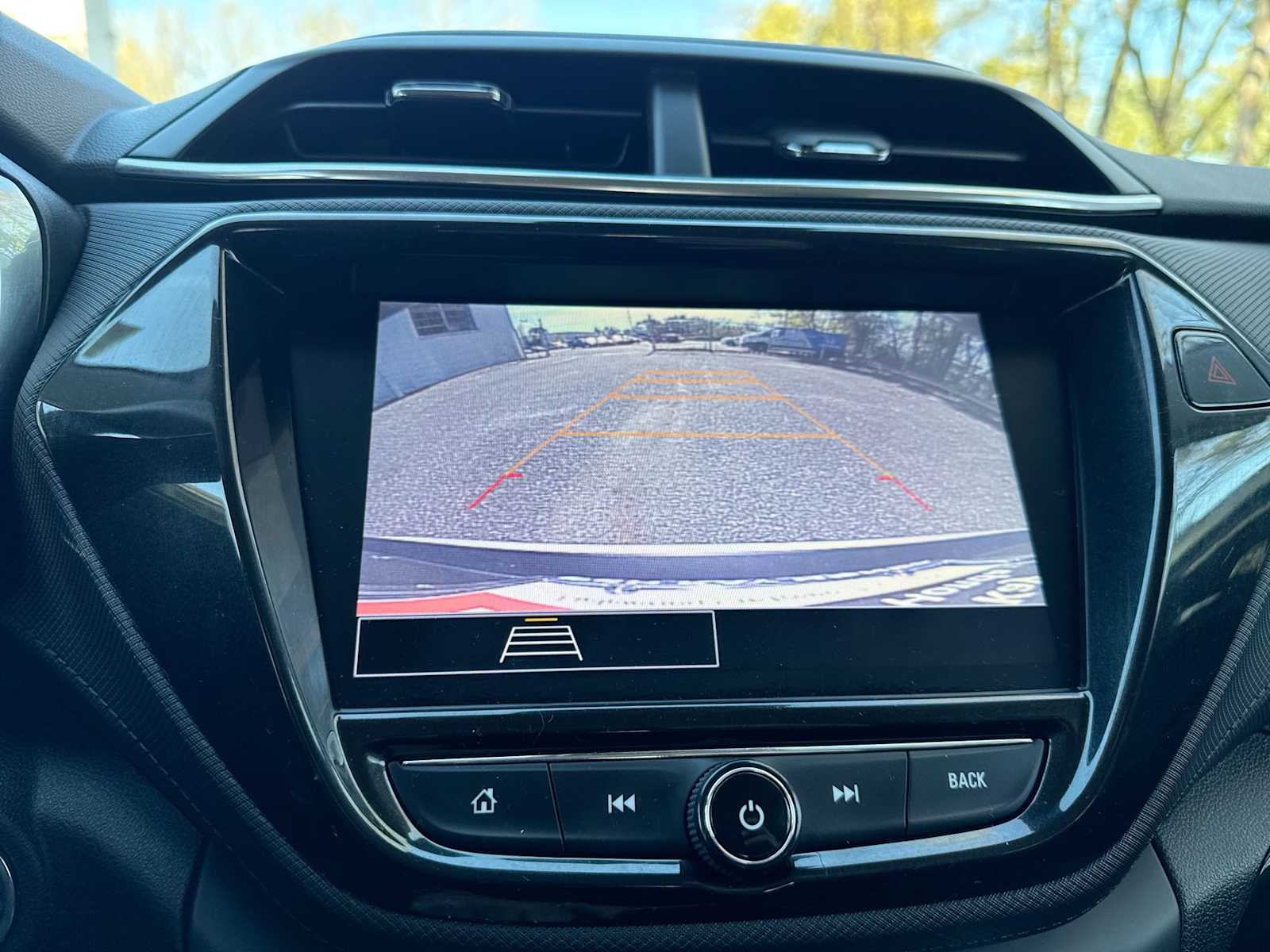 Thumbnail: 2023 Chevrolet TrailBlazer - 27