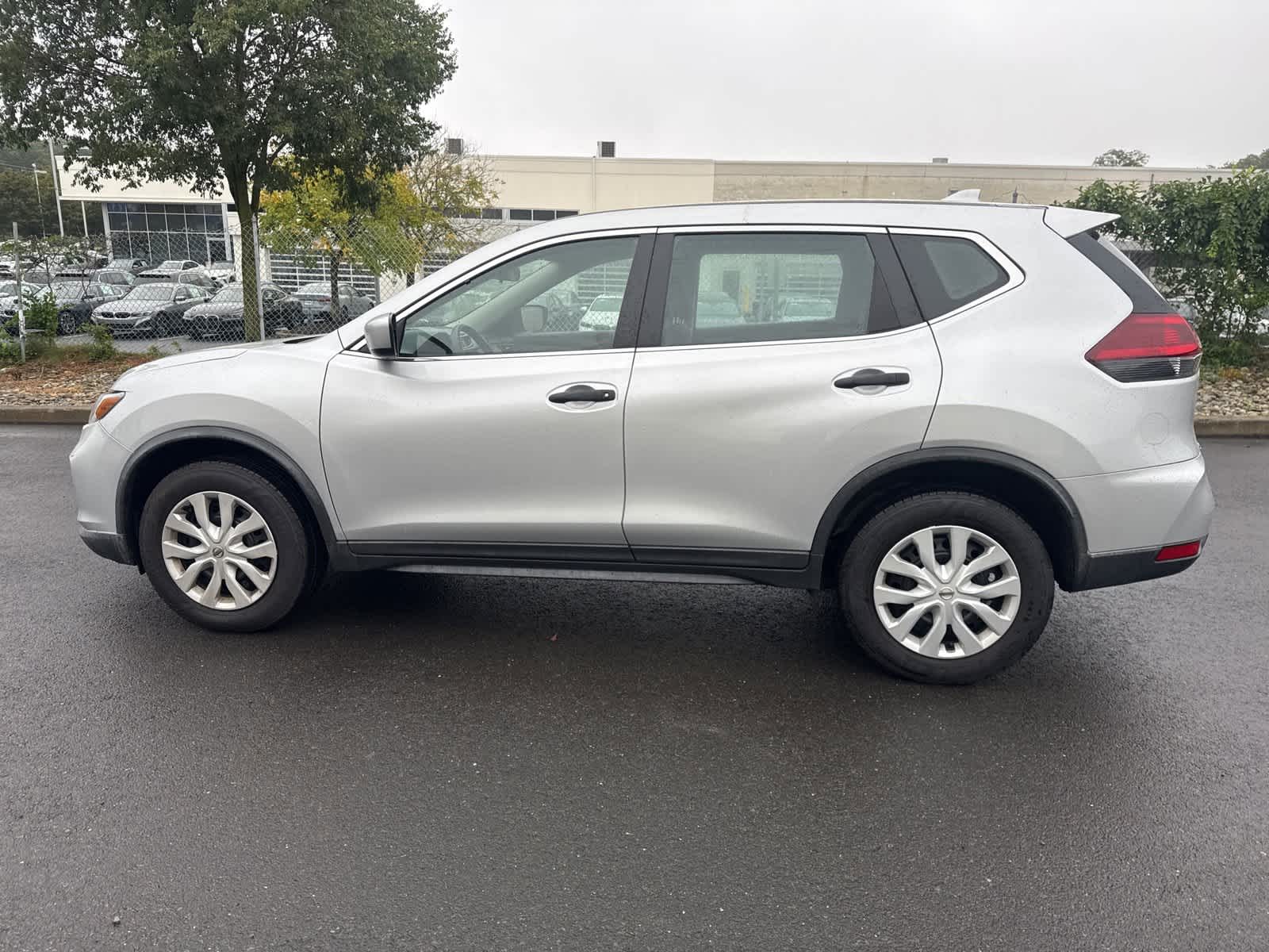 Thumbnail: 2019 Nissan Rogue - 2