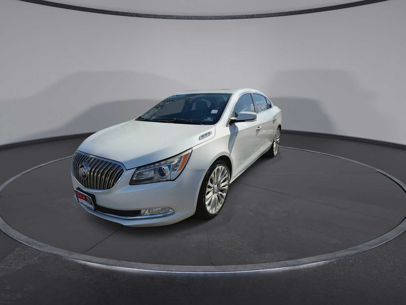 Thumbnail: 2015 Buick LaCrosse - 4