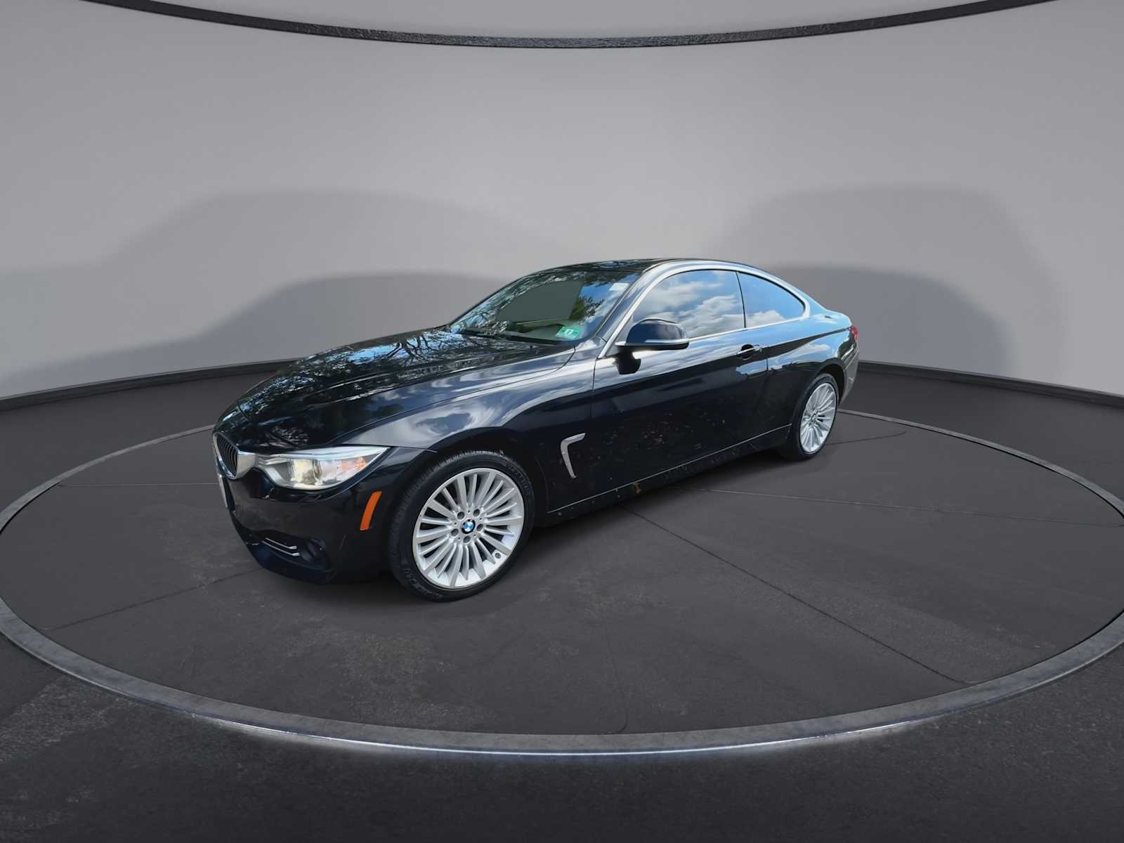 Thumbnail: 2014 BMW 4 Series - 4