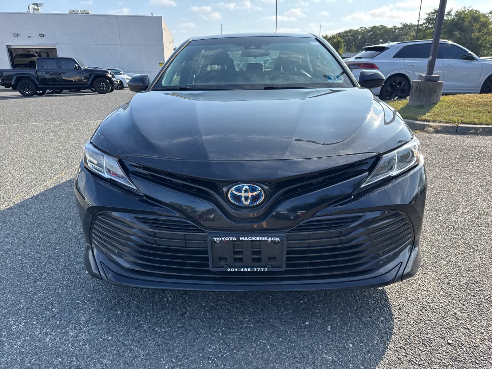 Thumbnail: 2018 Toyota Camry - 8