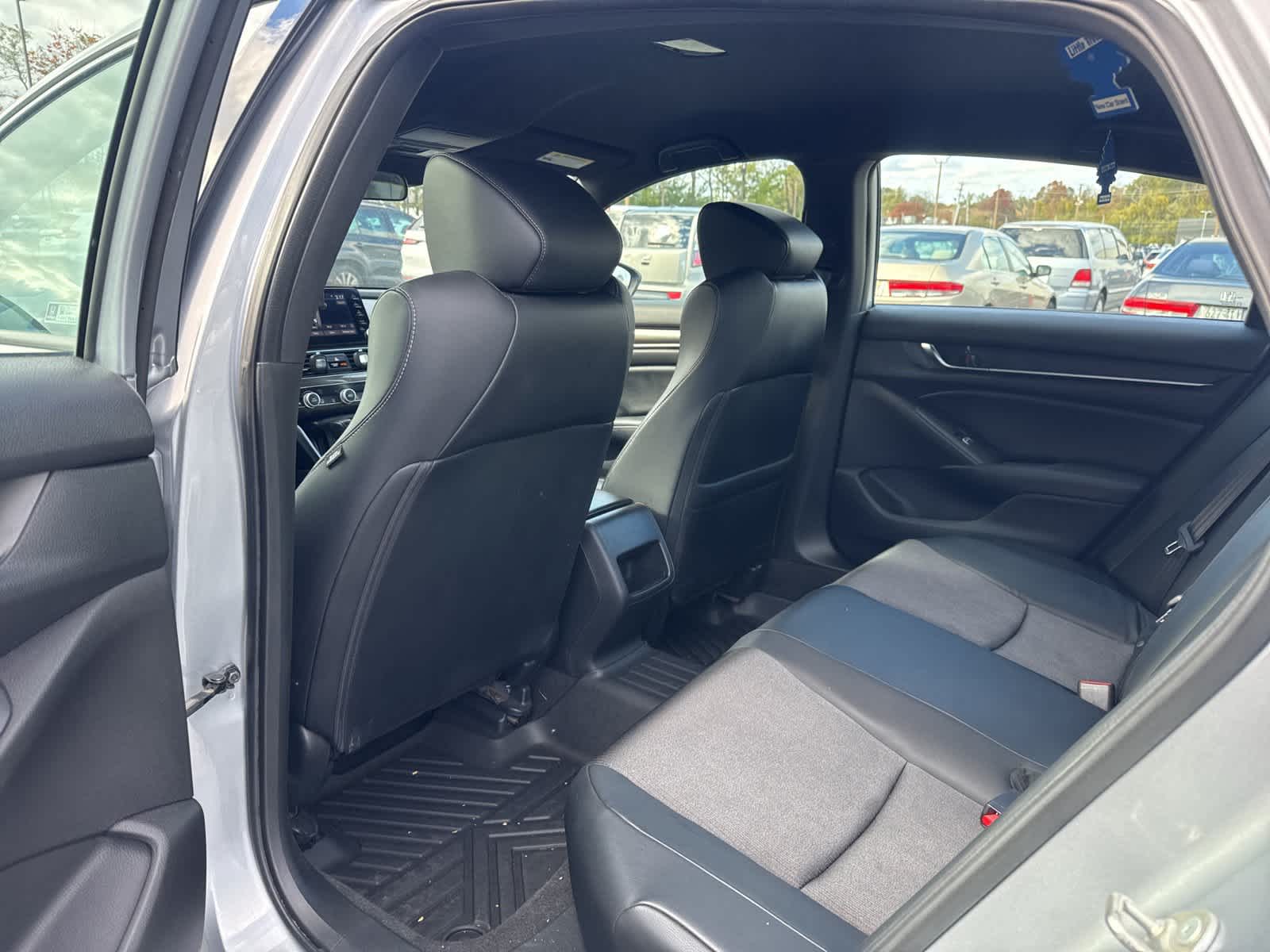 Thumbnail: 2018 Honda Accord - 9