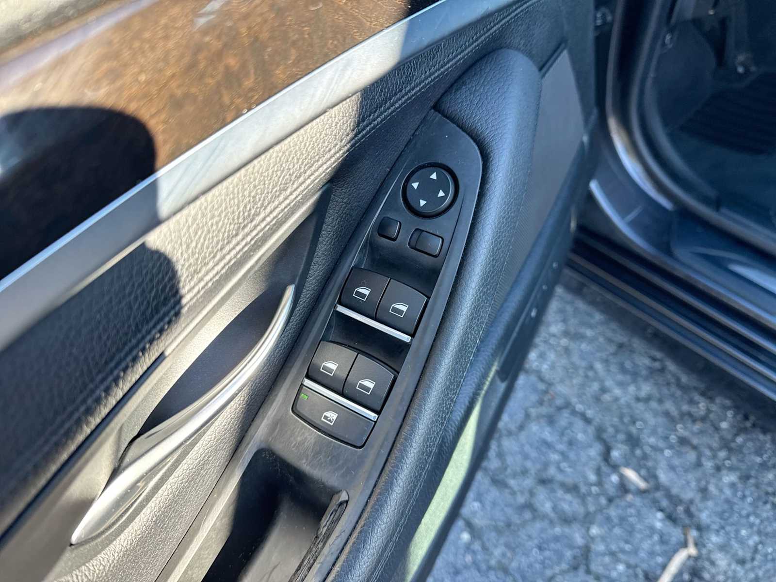 Thumbnail: 2016 BMW 5 Series - 22