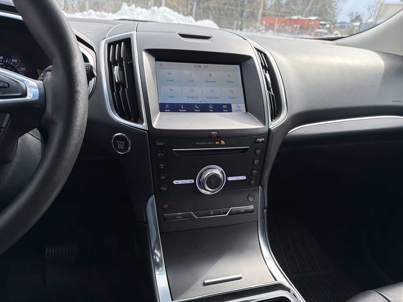 Thumbnail: 2019 Ford Edge - 27