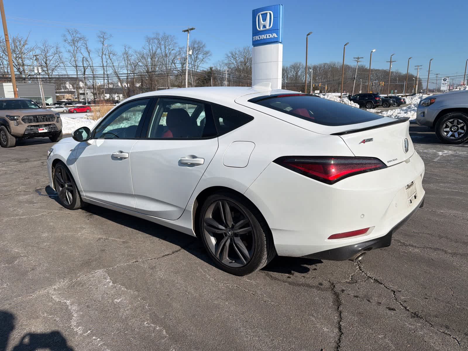 Thumbnail: 2023 Acura Integra - 3