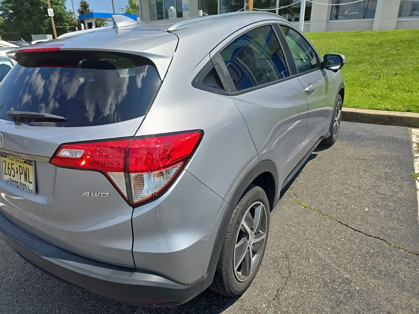 Thumbnail: 2022 Honda HR-V - 3