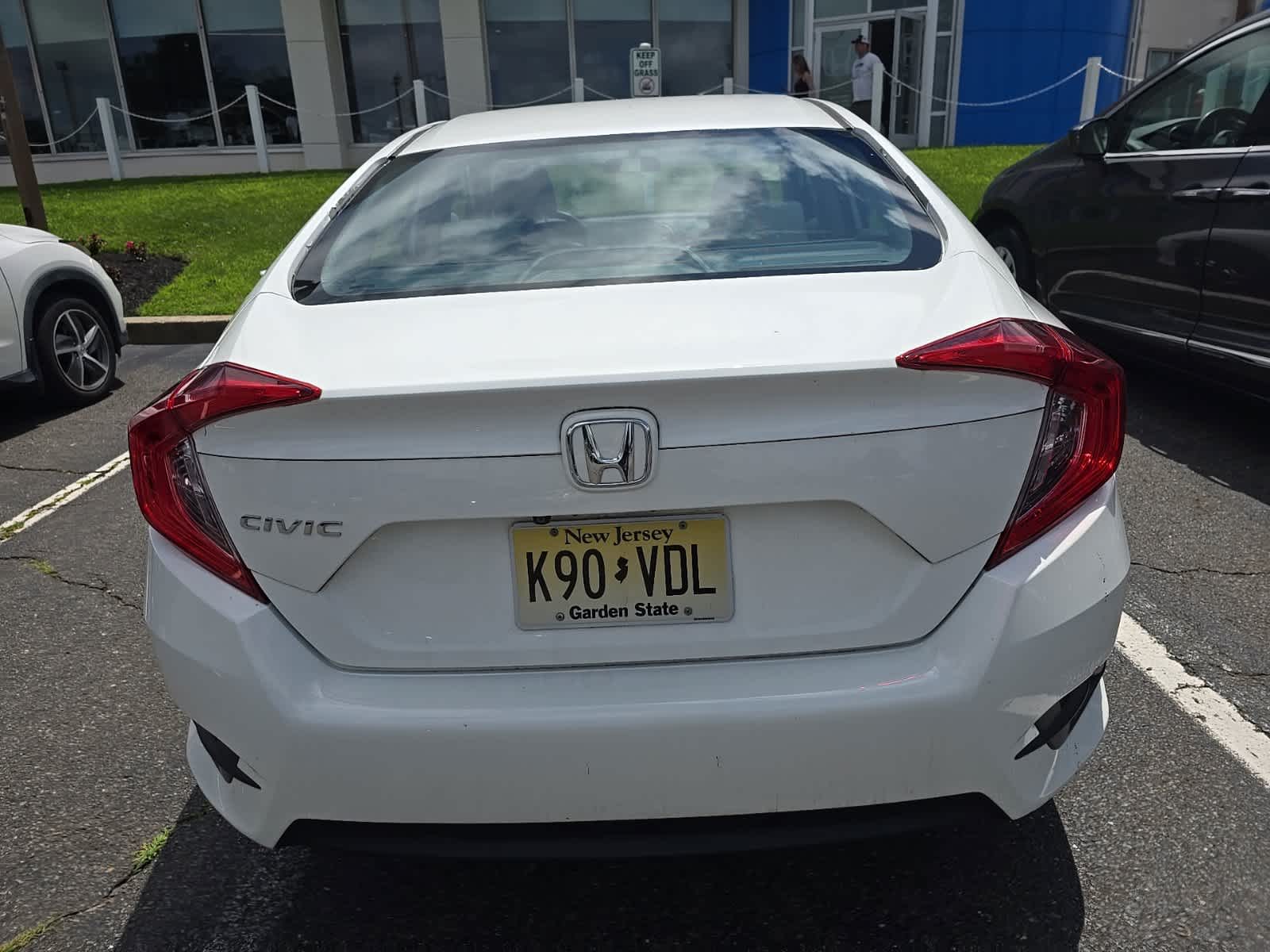 Thumbnail: 2016 Honda Civic - 7