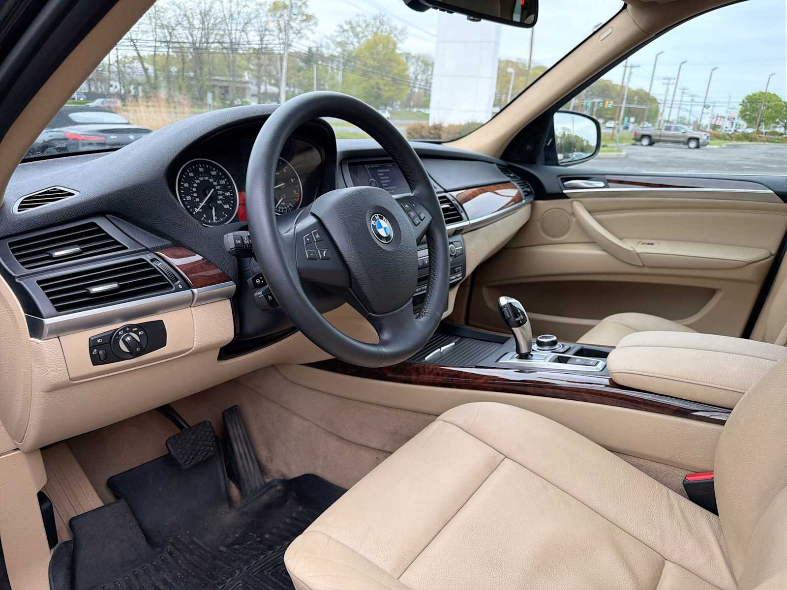 Thumbnail: 2013 BMW X5 - 10