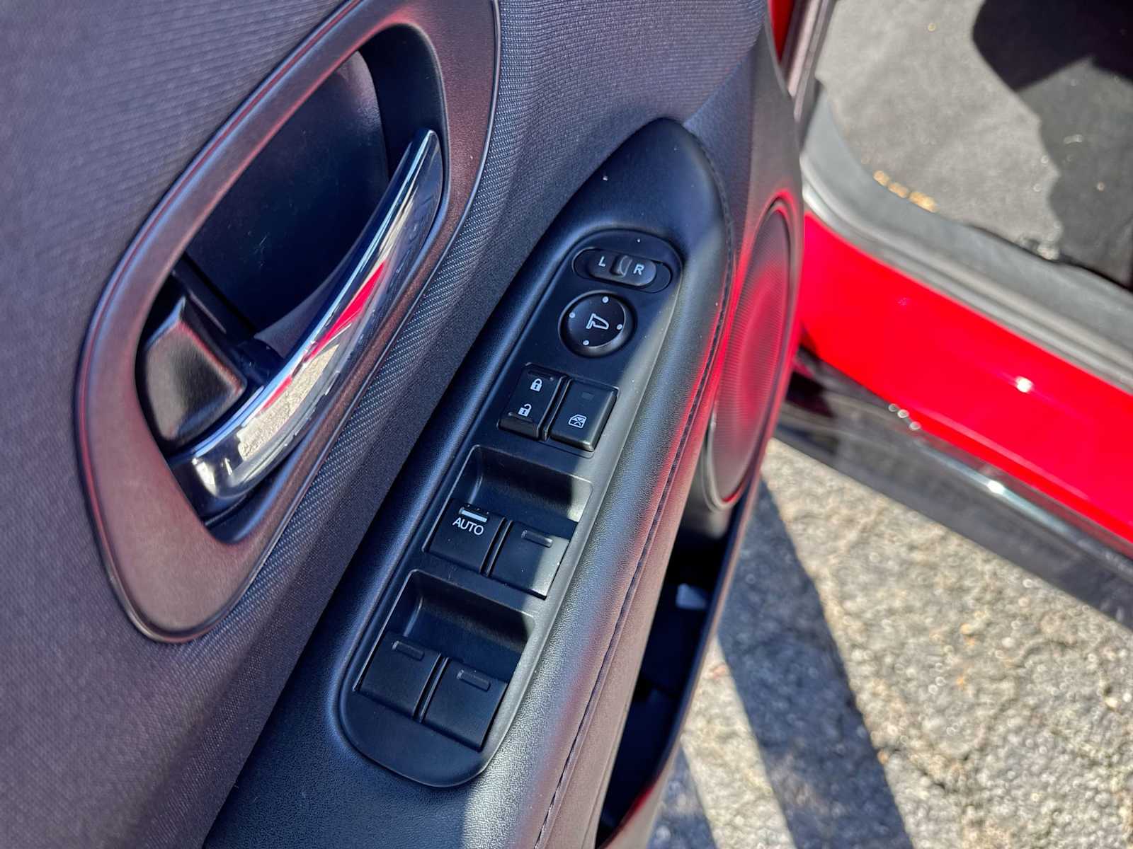 Thumbnail: 2022 Honda HR-V - 22