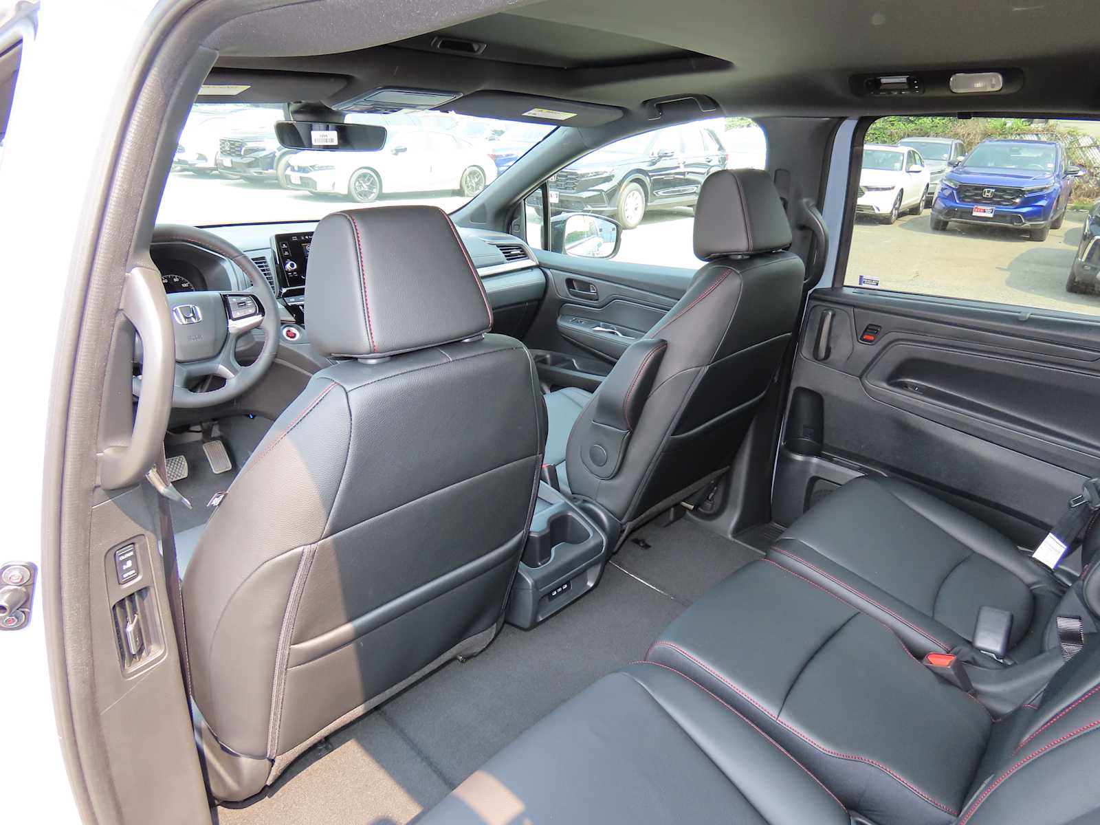 Thumbnail: 2026 Honda Odyssey - 16