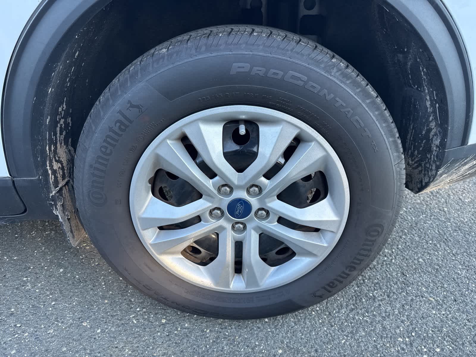 Thumbnail: 2022 Ford Escape - 22