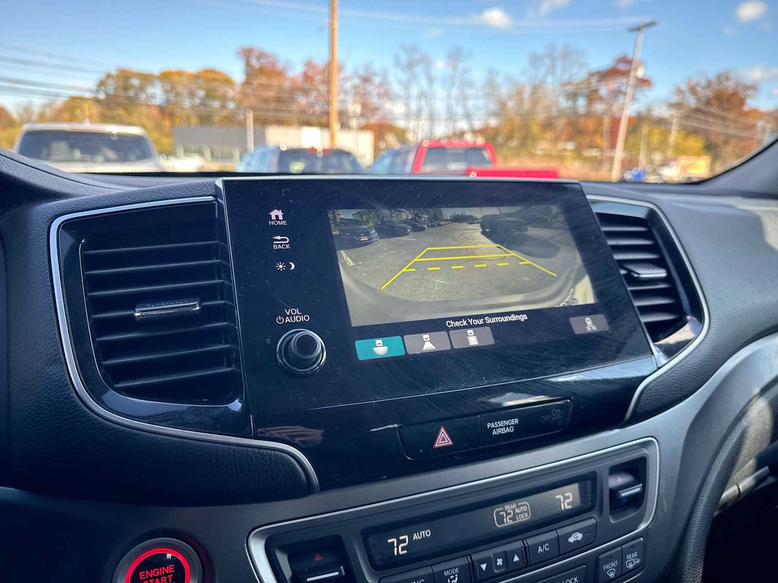 Thumbnail: 2020 Honda Pilot - 28