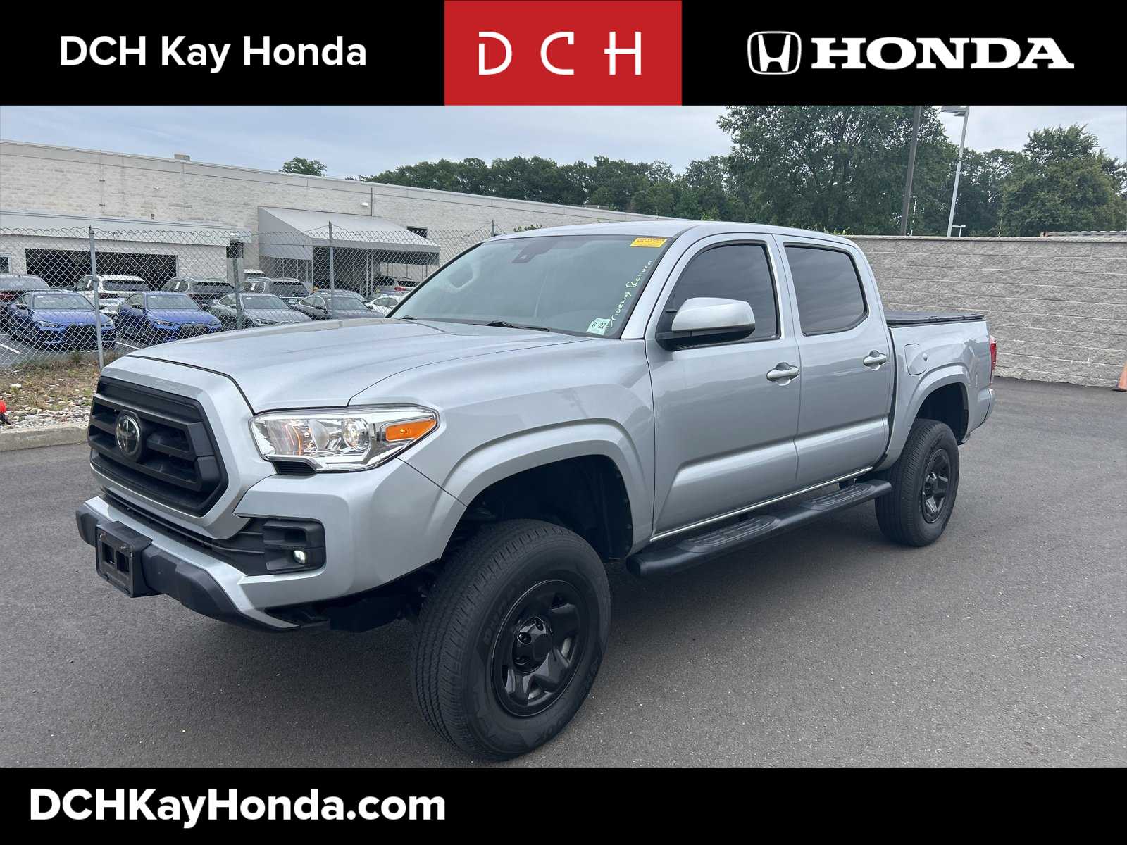 Thumbnail: 2022 Toyota Tacoma - 1