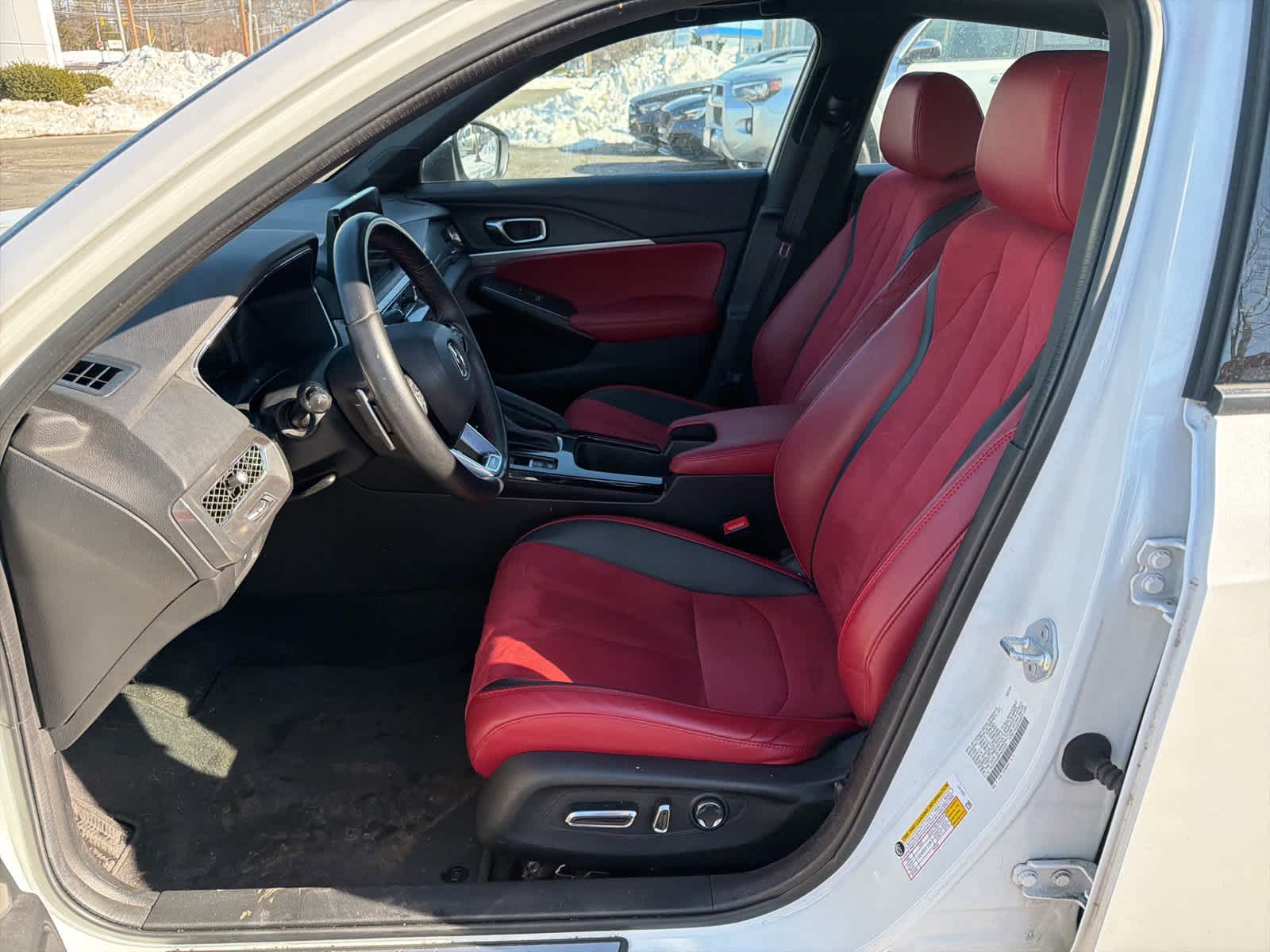 Thumbnail: 2023 Acura Integra - 12