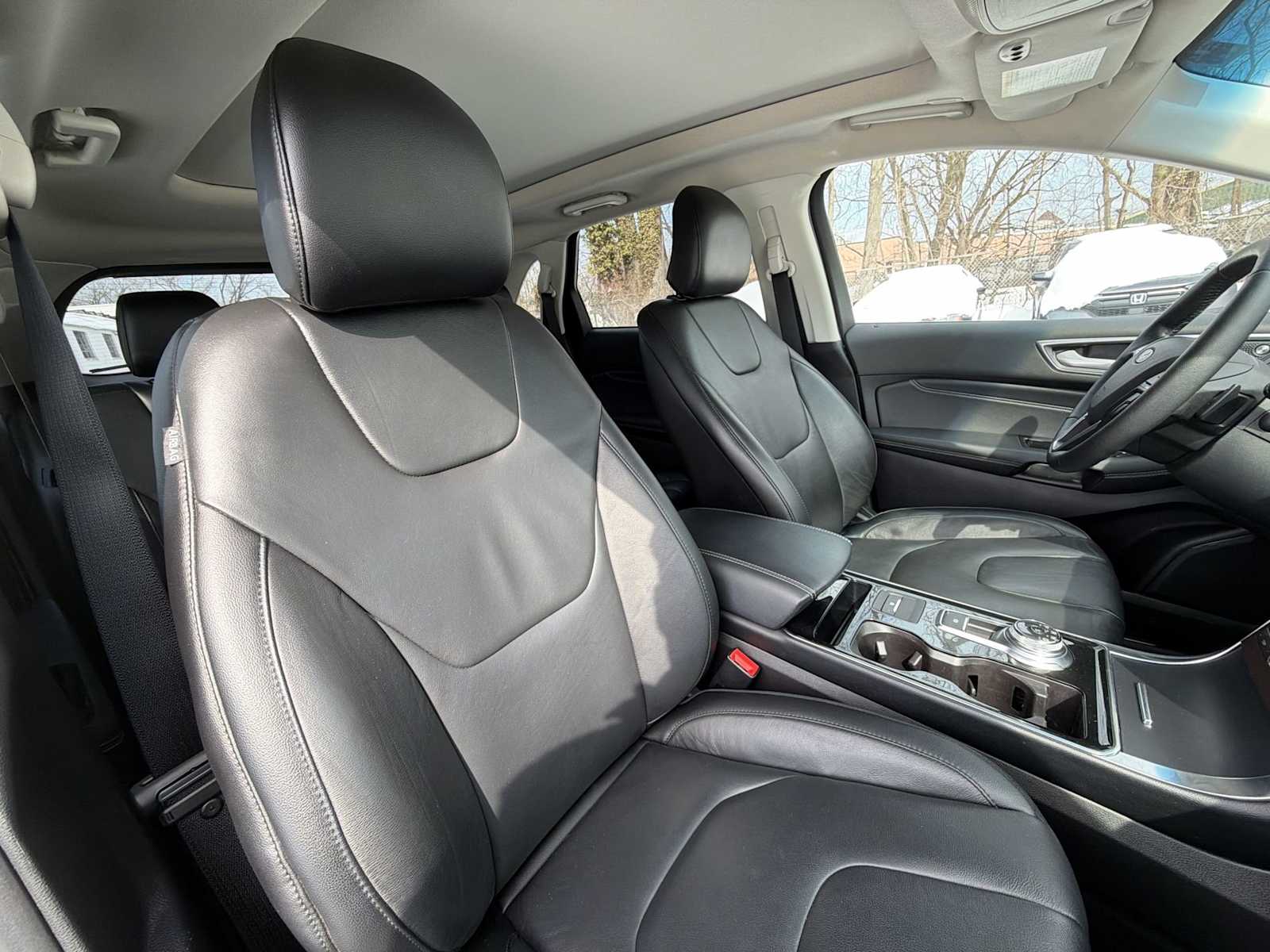 Thumbnail: 2019 Ford Edge - 17