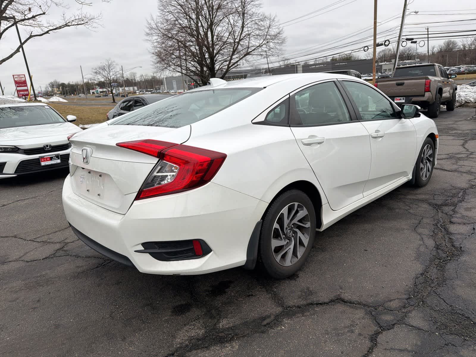 Thumbnail: 2018 Honda Civic - 5