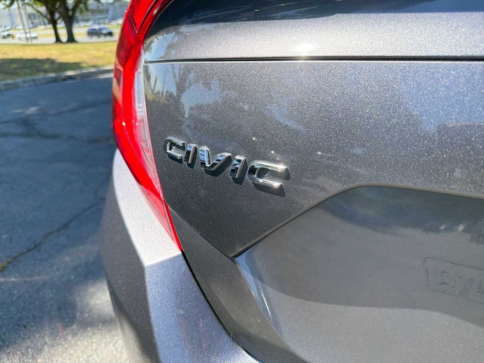 Thumbnail: 2019 Honda Civic - 18