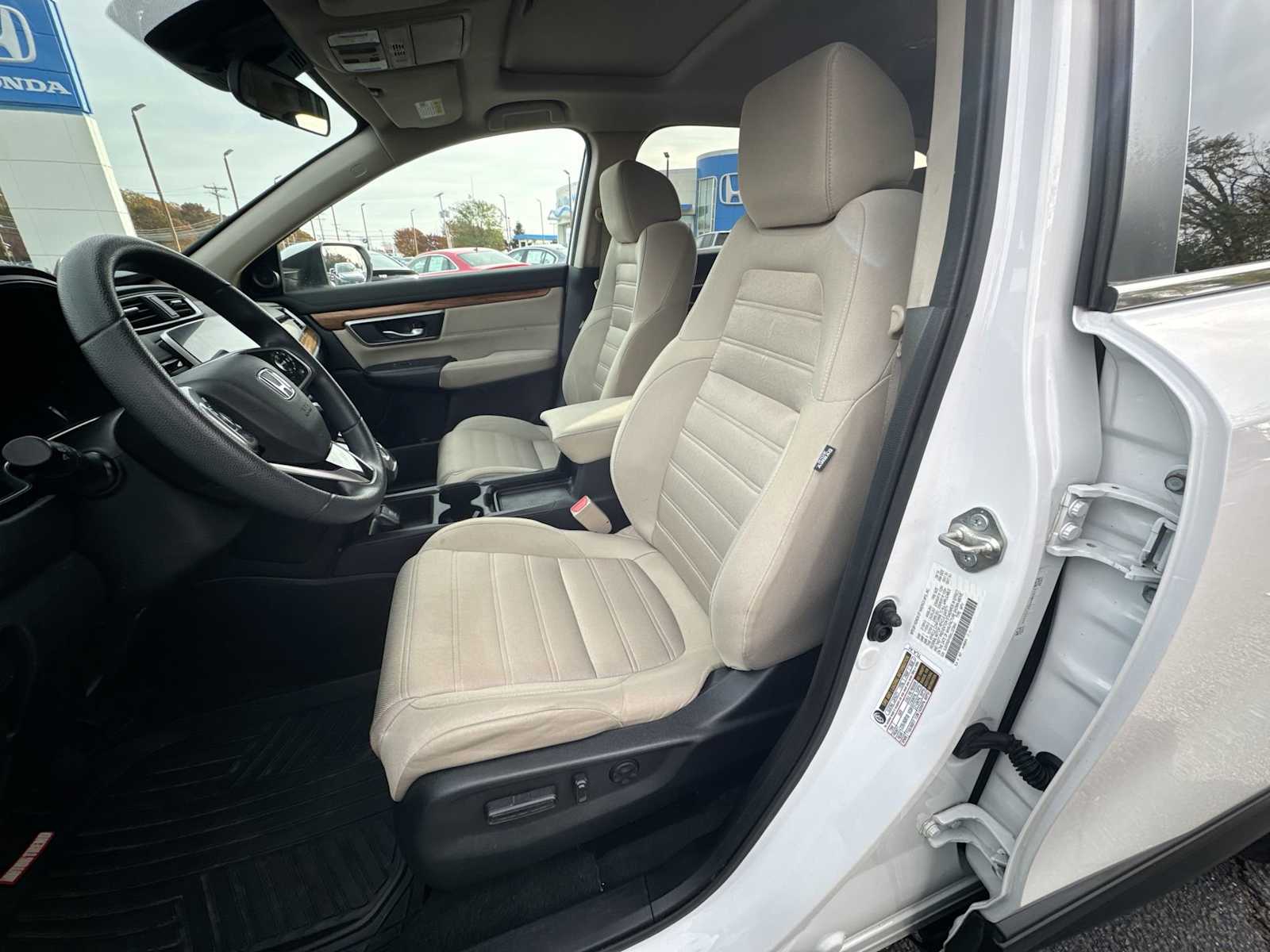 Thumbnail: 2019 Honda CR-V - 21