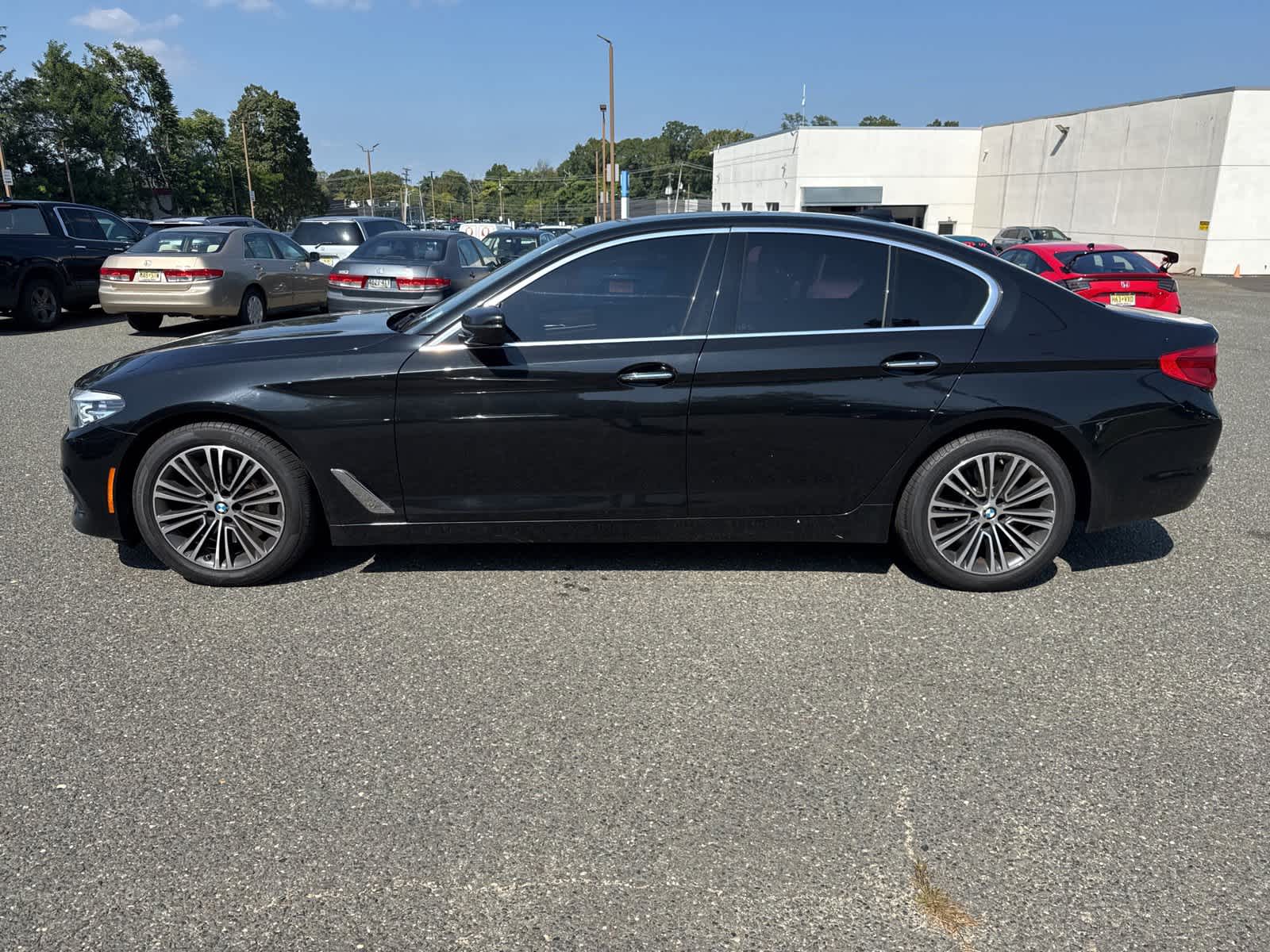 Thumbnail: 2018 BMW 5 Series - 2