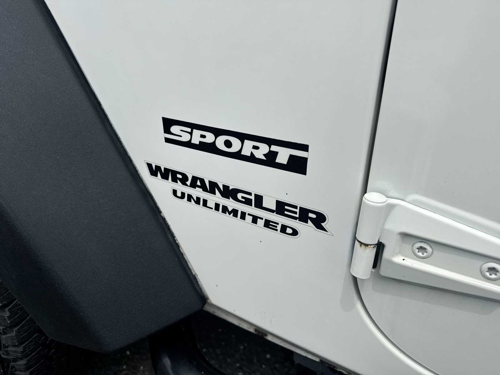 Thumbnail: 2010 Jeep Wrangler - 18