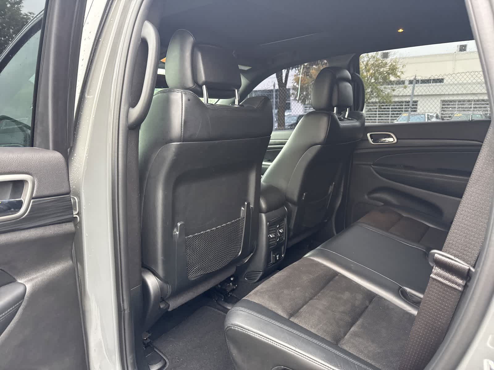 Thumbnail: 2020 Jeep Grand Cherokee - 9