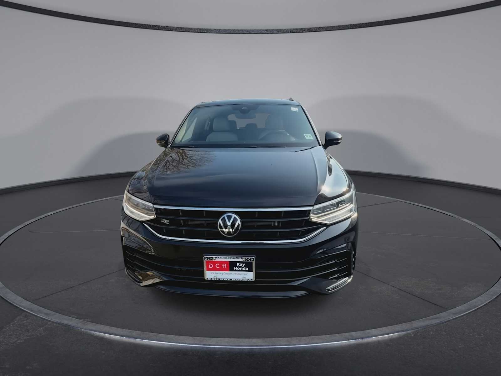 Thumbnail: 2024 Volkswagen Tiguan - 3