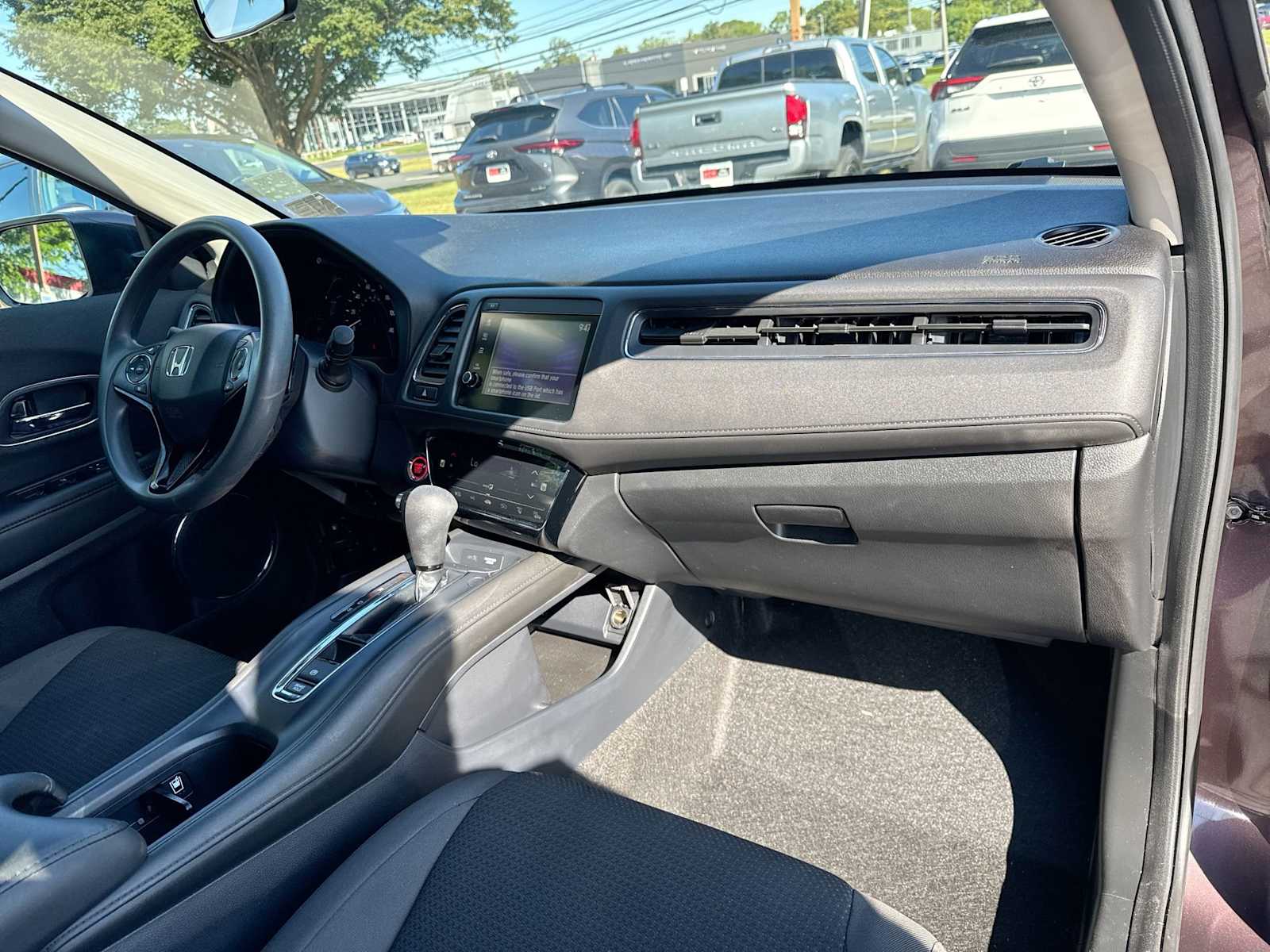 Thumbnail: 2022 Honda HR-V - 16