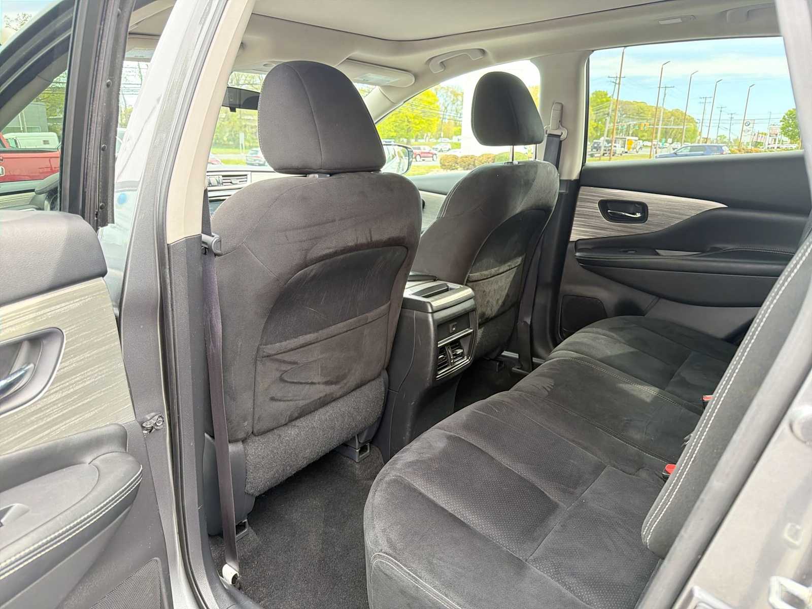Thumbnail: 2015 Nissan Murano - 12