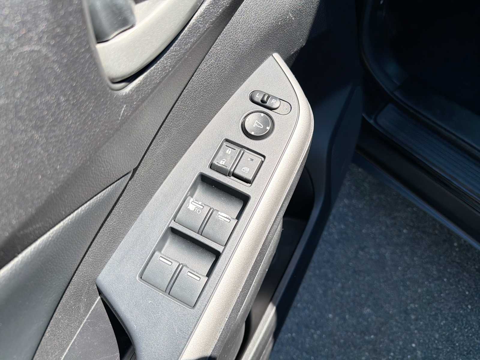 Thumbnail: 2014 Honda CR-V - 22