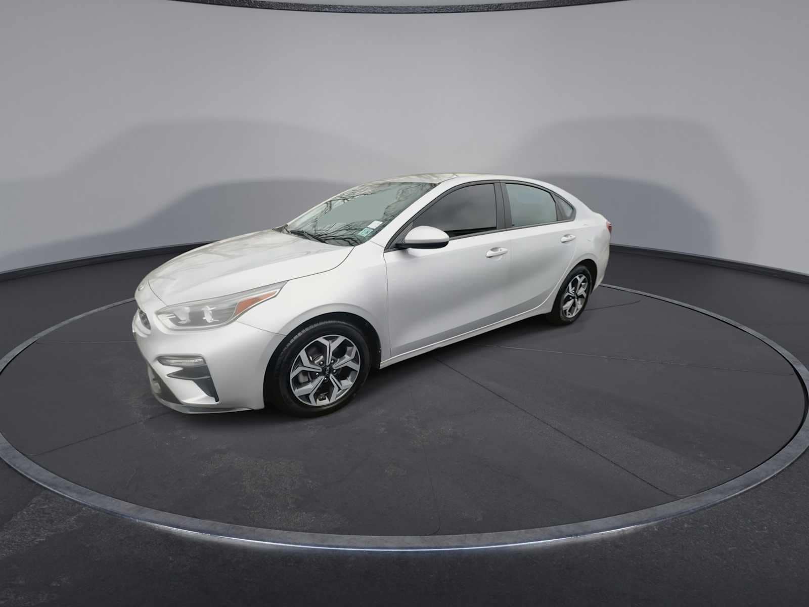 Thumbnail: 2021 Kia Forte - 4