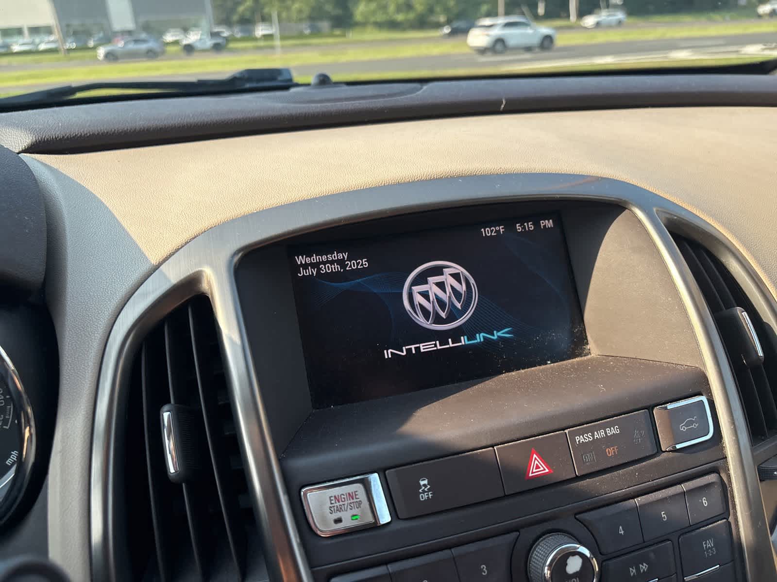 Thumbnail: 2013 Buick Verano - 9