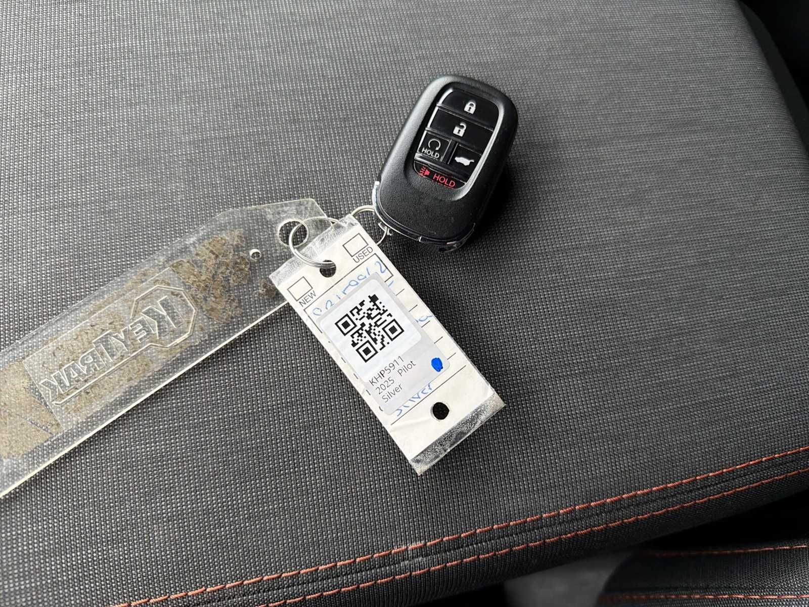 Thumbnail: 2025 Honda Pilot - 32