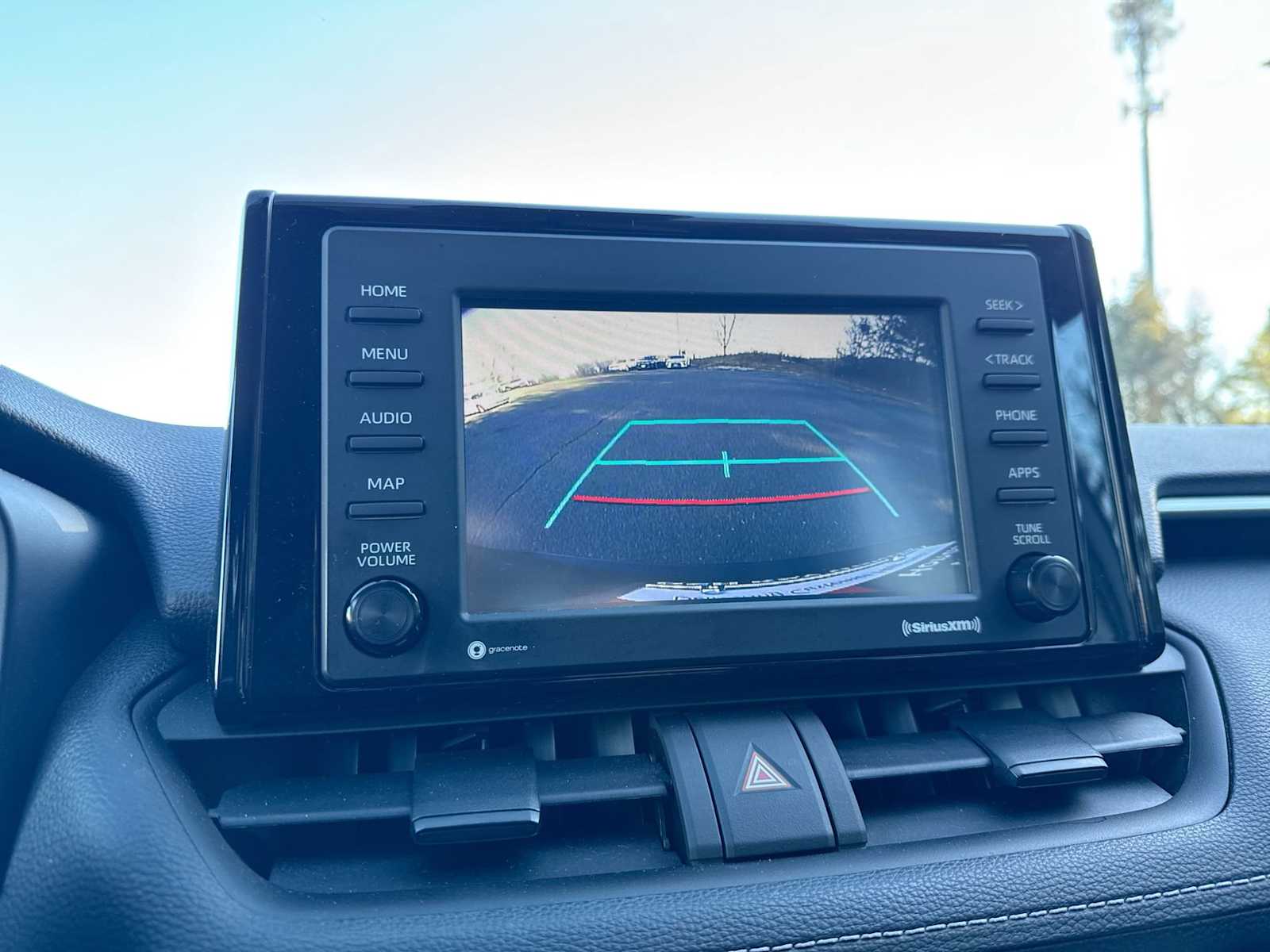 Thumbnail: 2022 Toyota RAV4 - 27